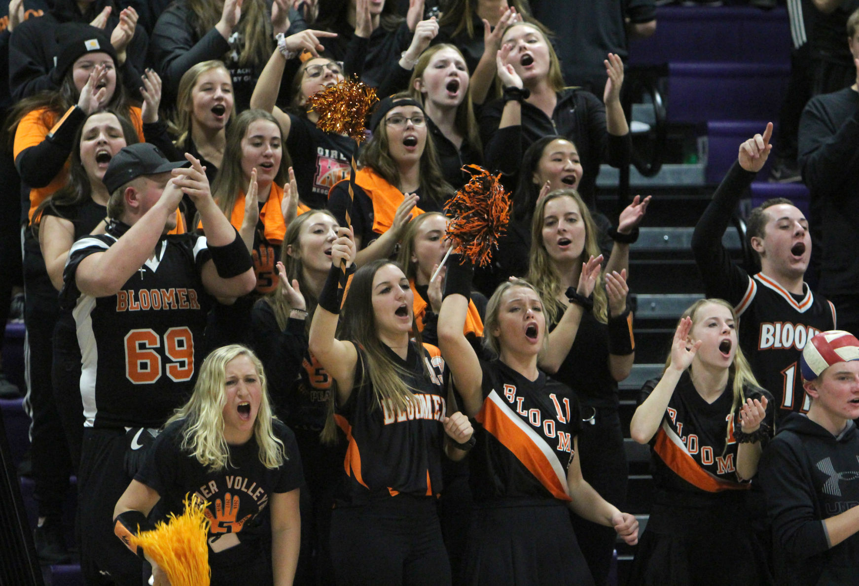 Bloomer volleyball at Mosinee 11-2-19